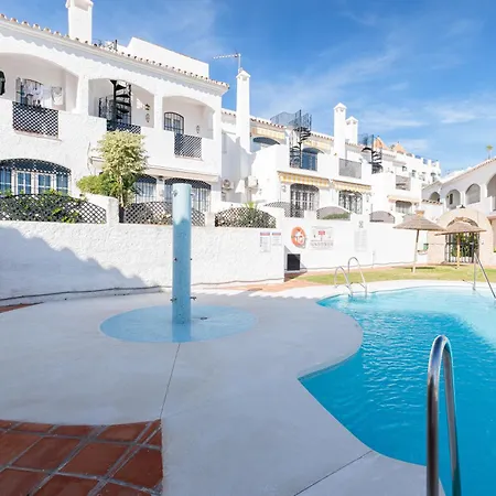 Appartement 1 Bedroom In Verano Azul, Free Wi-fi