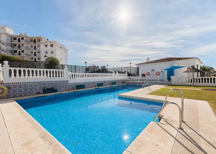 Appartement 1 Bedroom In Verano Azul, Free Wi-fi