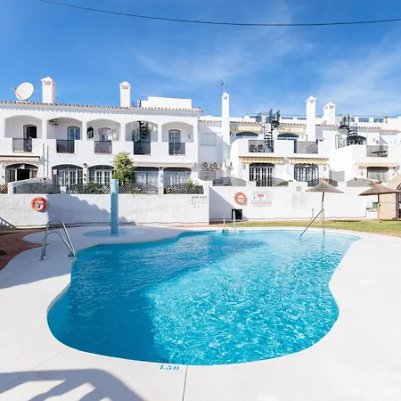 1 Bedroom In Verano Azul, Free Wi-fi