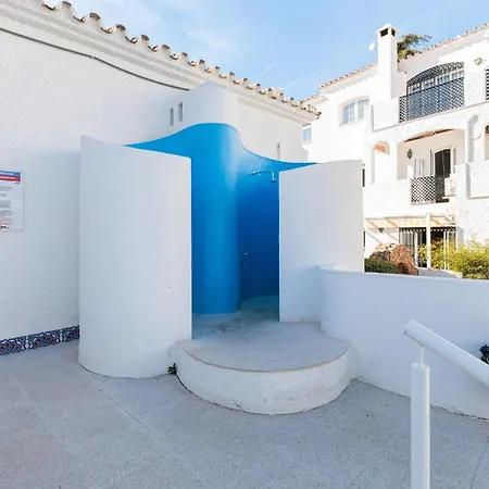 Apartment 1 Bedroom In Verano Azul, Free Wi-fi *