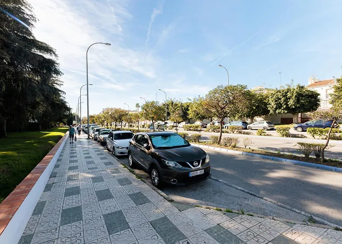 1 Bedroom In Verano Azul, Free Wi-fi Apartament Nerja