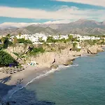 Apartment 1 Bedroom In Verano Azul, Free Wi-fi Nerja