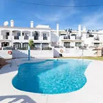 1 Bedroom In Verano Azul, Free Wi-fi