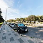 1 Bedroom In Verano Azul, Free Wi-fi Apartment Nerja